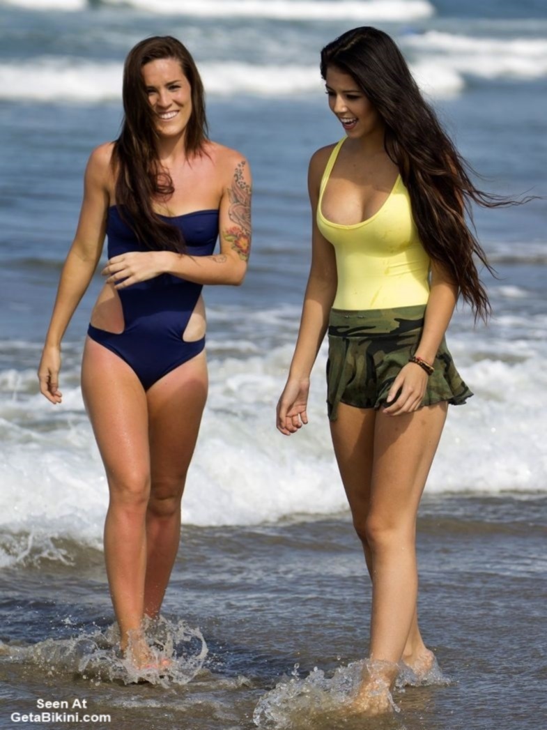 Beach Girls Naked Cam - Beach nude girls hidden - Hot porno