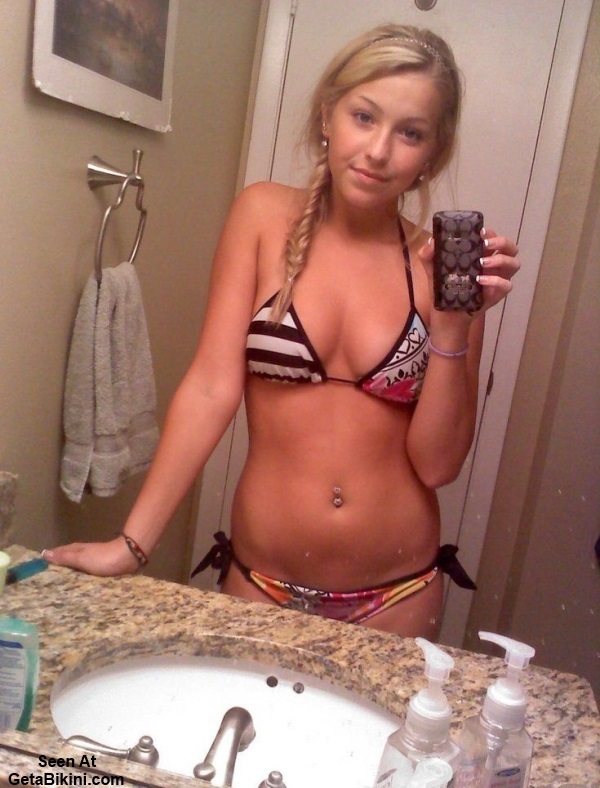 Teen Bikini Selfie Nude